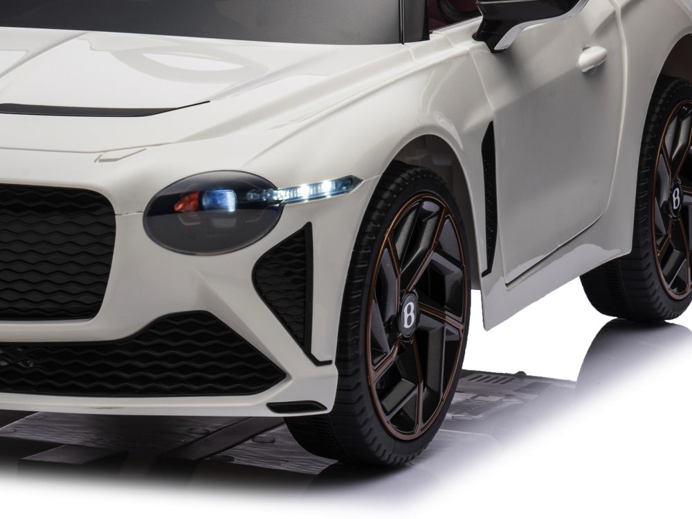 Bentley Bacalar, 12 Volt Electric Children's Car, Leather Seat, Rubber Tires And More.